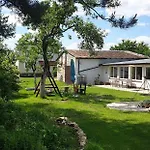 Farm stay Jurajska Bajka